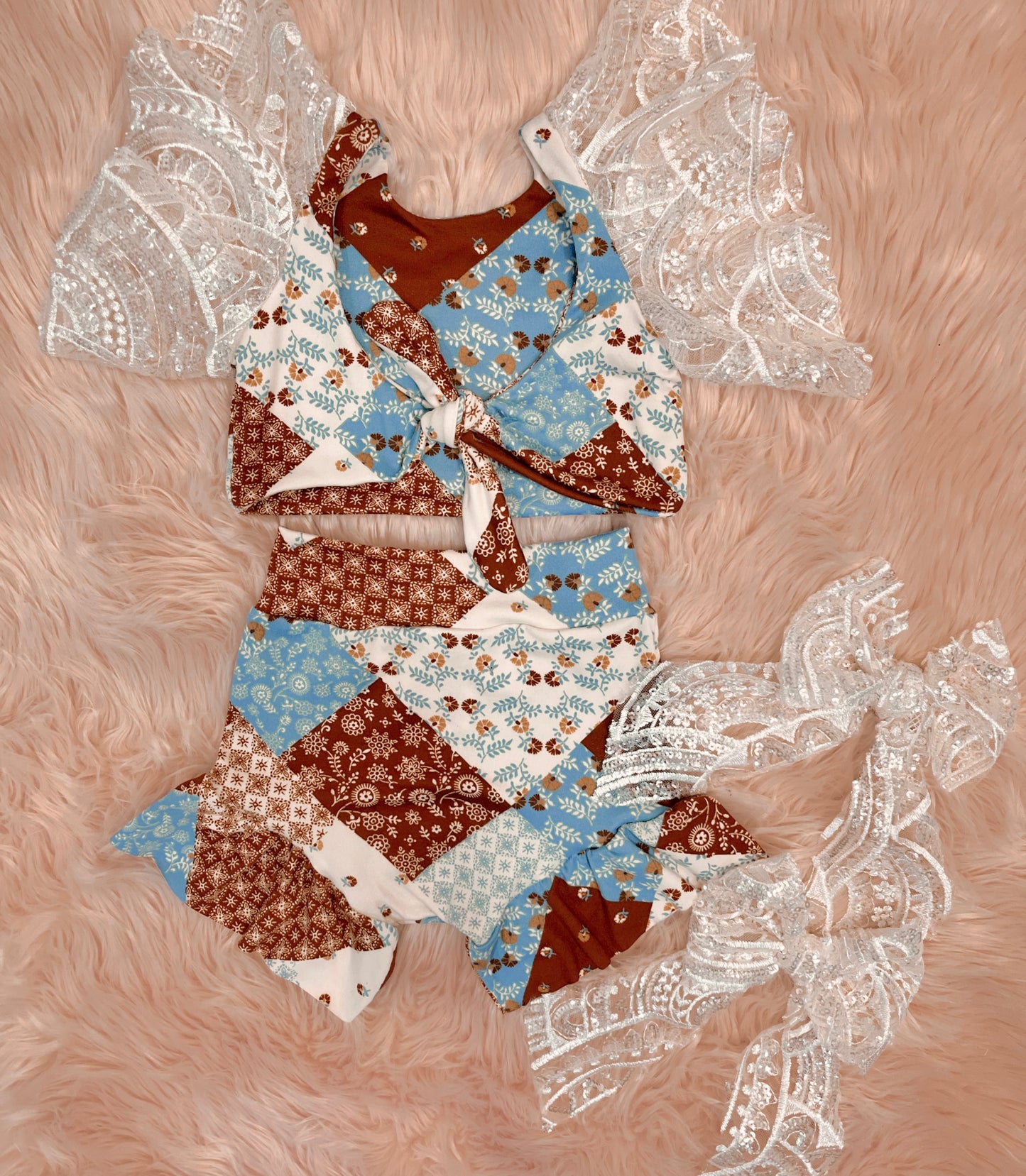 Style bundles  (please mention size/ theme in notes) ( will add bow freebies as well!)sale