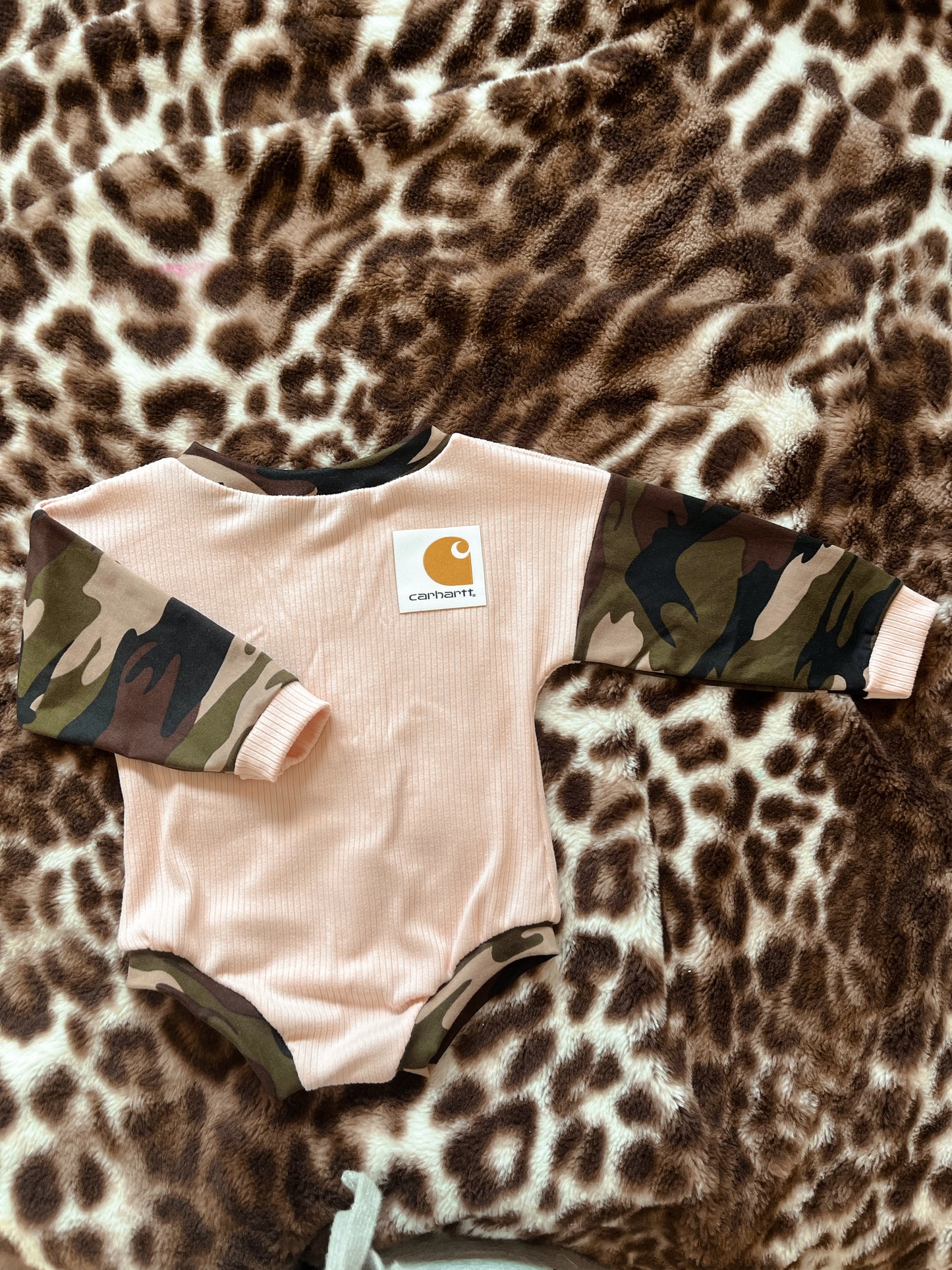 Camo carhartt romper