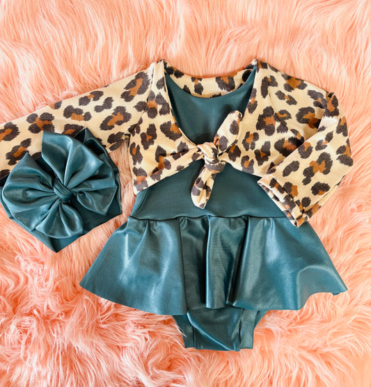Leopard teal  set