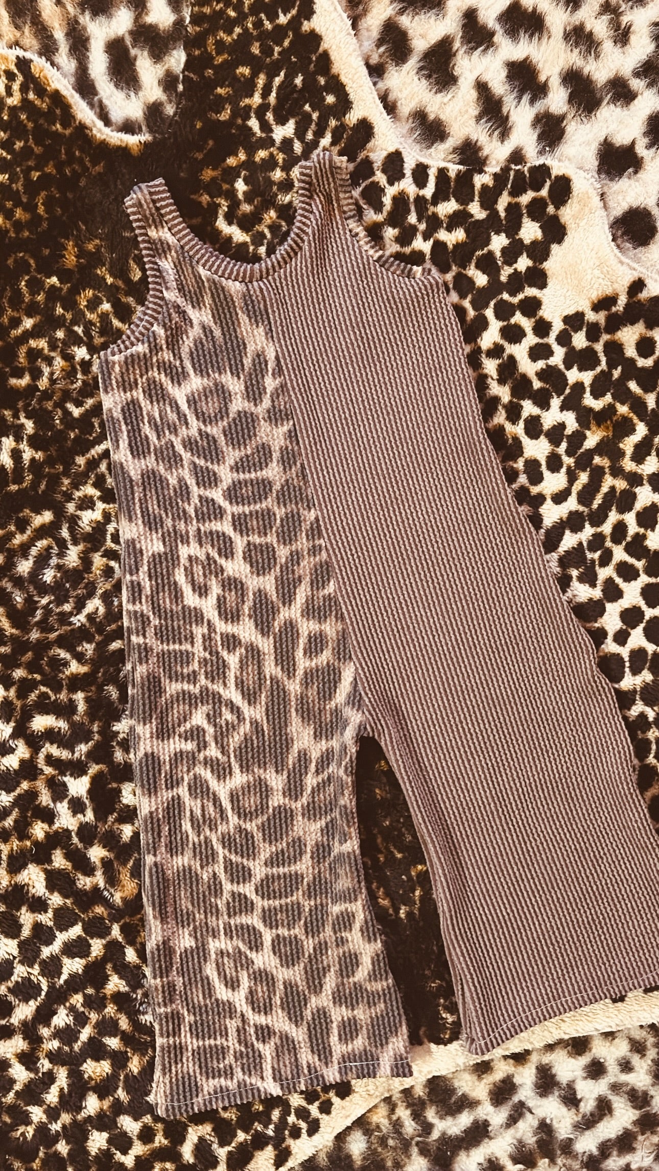 Mocha & leopard