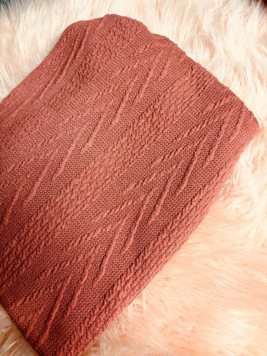 Rose cable knit